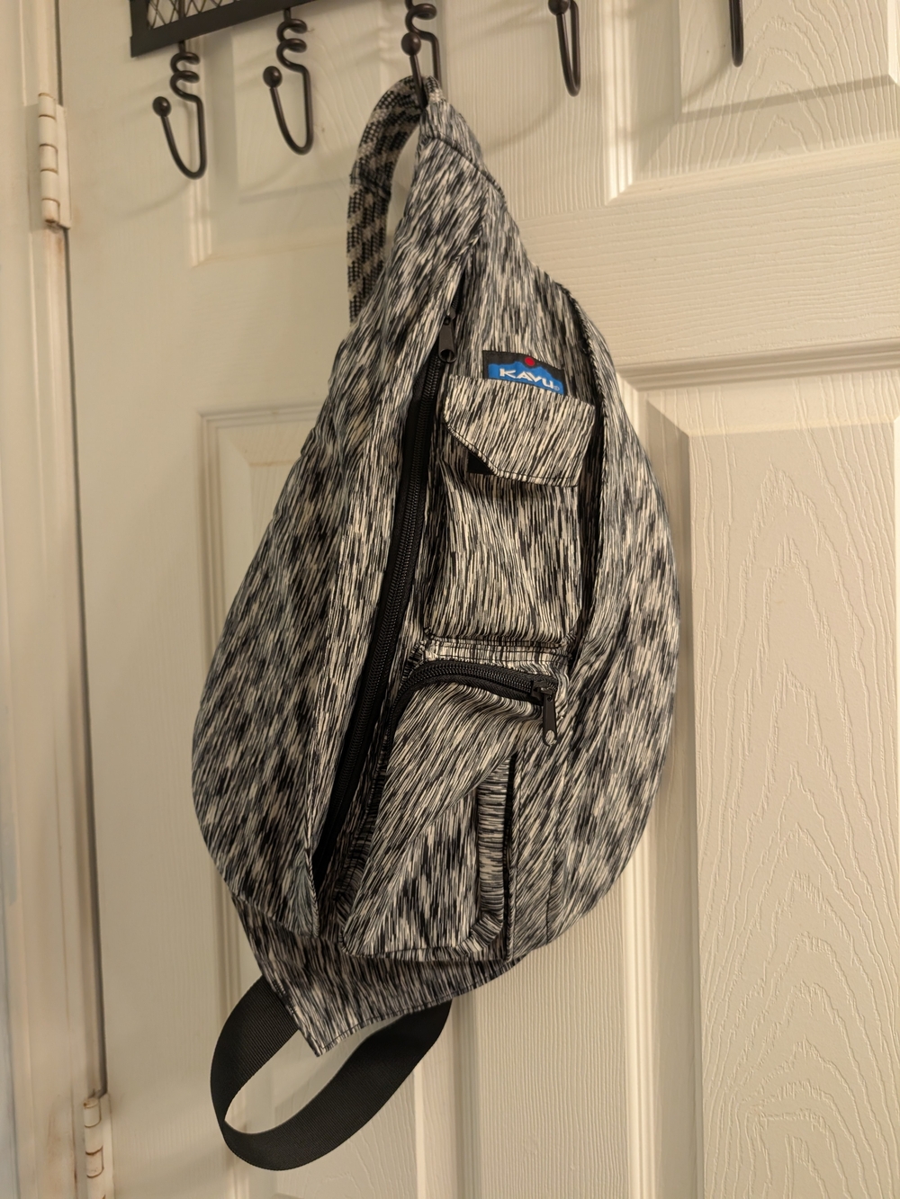 KAVU Gray Patterned Rope Sling Bag - Casual Unisex   Crossbody